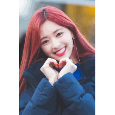Картина по номерам Бруталити Itzy kpop юна 13 на холсте 60 x 40